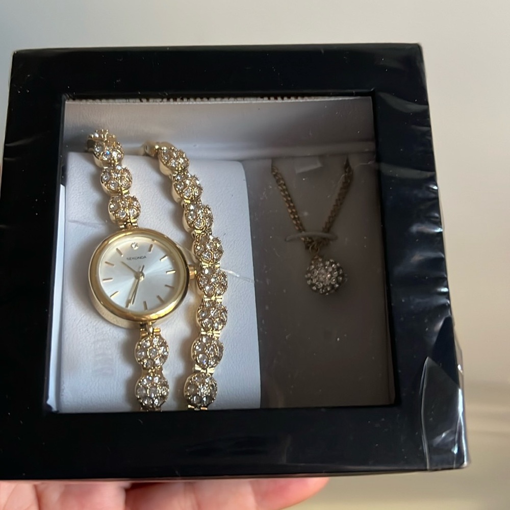 Sekonda Watch and Necklace Set